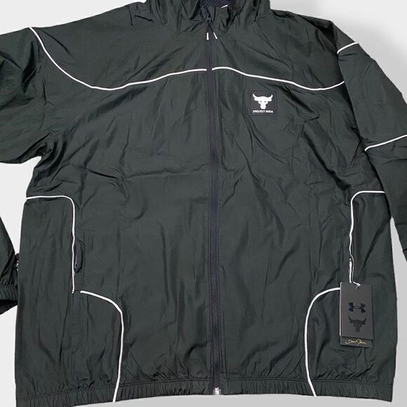 Under Armour Mens Project Rock Brahma Black/ White Jacket size XL New with Tags - Picture 5 of 9